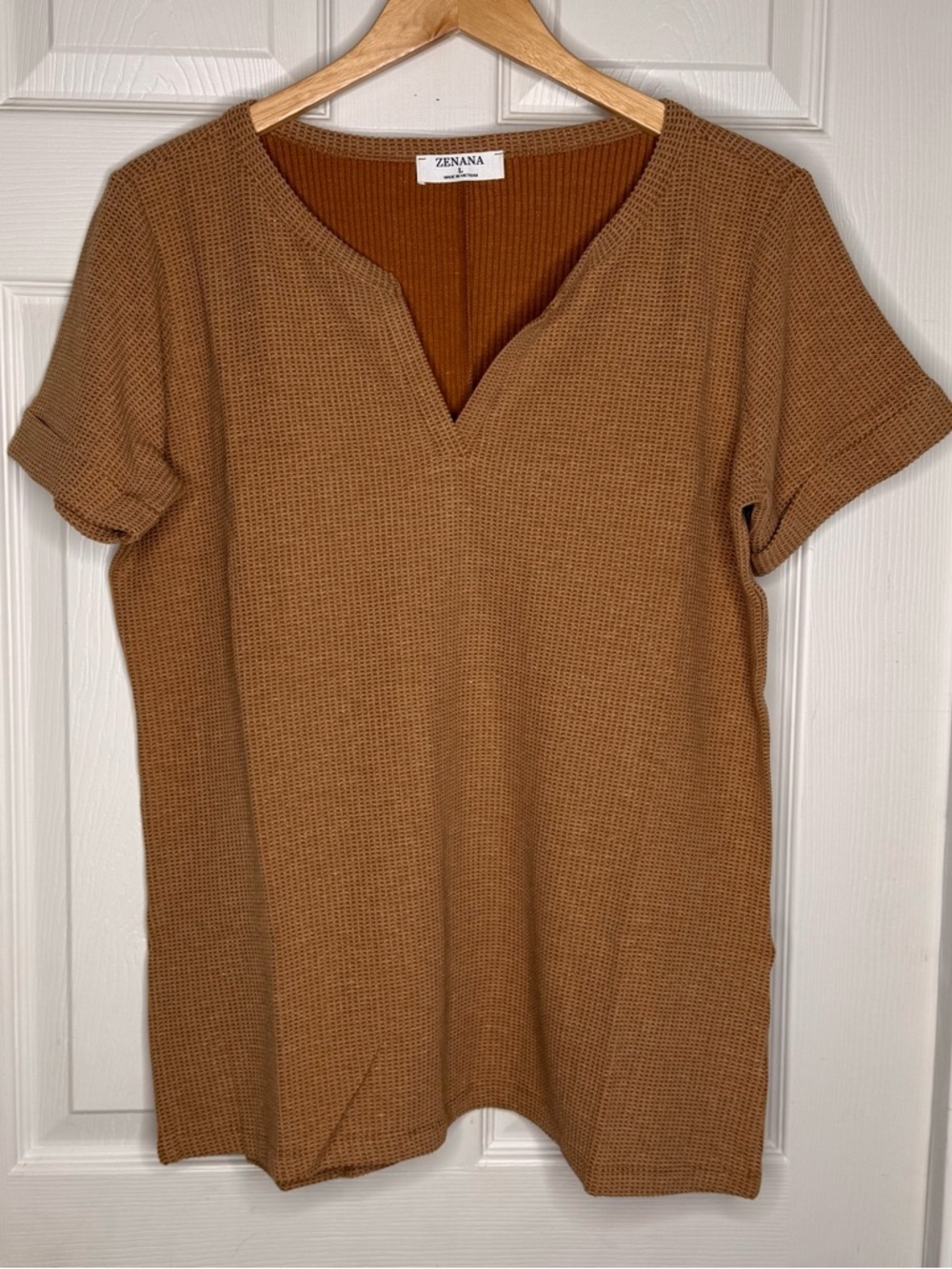 New Zenana Waffle Knit VNeck Top Camel Short Sleeve Boho Casual Boutique Sz: S-L - Picture 4 of 14